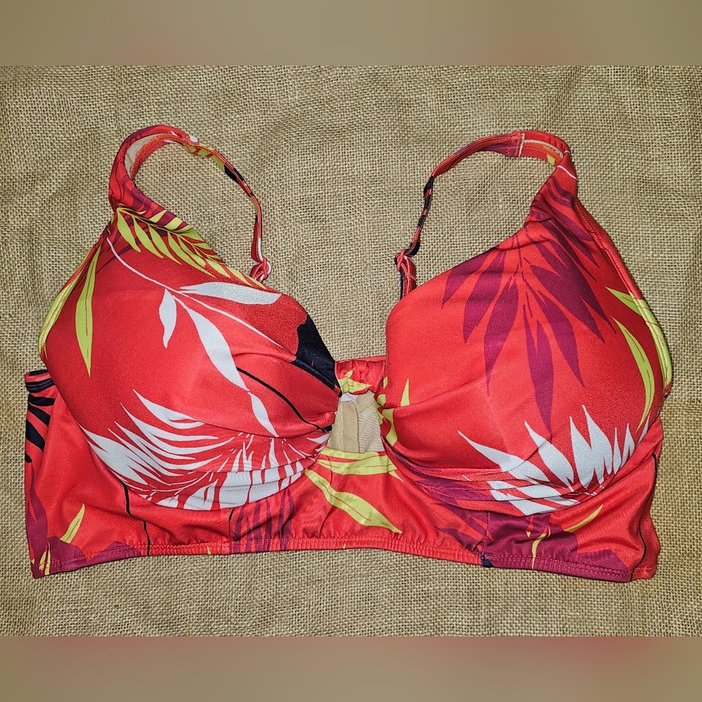 44DD Swim By Cacique Bikini Top